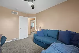 111 Greenhill Rd, Ross Twp, PA 15237 - Photo 29