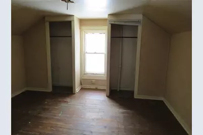 2189 Dunn Station Rd, Morris Township, PA 15329 - Photo 9