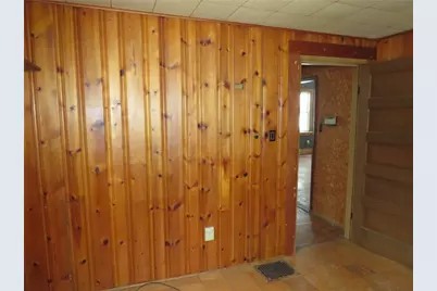 2189 Dunn Station Rd, Morris Township, PA 15329 - Photo 11