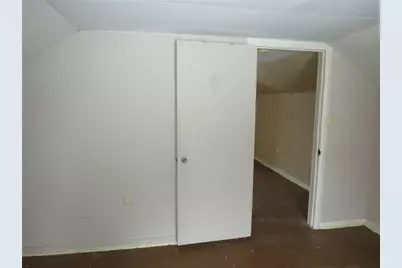 2189 Dunn Station Rd, Morris Township, PA 15329 - Photo 3