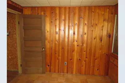 2189 Dunn Station Rd, Morris Township, PA 15329 - Photo 11