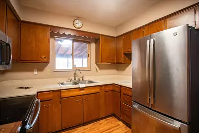 323 Olivia St., Vanport, PA 15009 - Photo 11