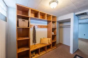 119 Covewood Dr, Center Township, PA 16001 - Photo 27