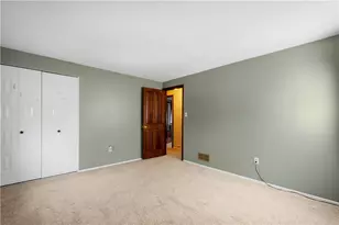 994 Westchester Rd, South Park, PA 15129 - Photo 27