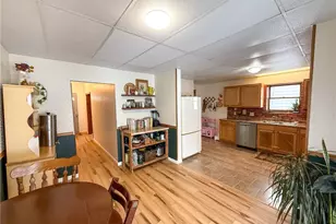 1402 N Grant Ave, Kittanning, PA 16201 - Photo 17