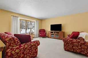 132 Graham Dr, Twp of But SW, PA 16053 - Photo 5