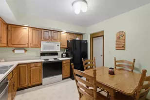 132 Graham Dr, Twp of But SW, PA 16053 - Photo 11