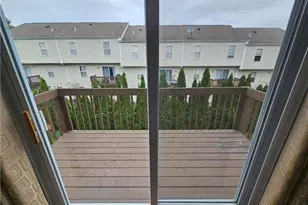 518 Ten Point Ln, Cranberry Township, PA 16066 - Photo 3