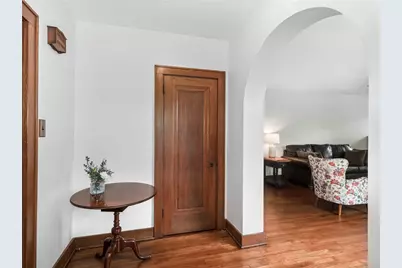 2501 Oakwood Rd, Pittsburgh, PA 15116 - Photo 5