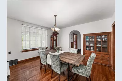 2501 Oakwood Rd, Pittsburgh, PA 15116 - Photo 15