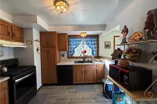 3728 Old William Penn Hwy, Wilkins Township, PA 15235 - Photo 9