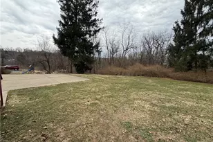 3728 Old William Penn Hwy, Wilkins Township, PA 15235 - Photo 33