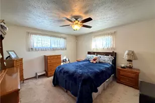 3728 Old William Penn Hwy, Wilkins Township, PA 15235 - Photo 15