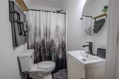 77 Walnut Street, Clarksville, PA 15322 - Photo 17