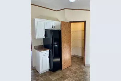 111 Pembrooke Dr, Salem Township, PA 15626 - Photo 3