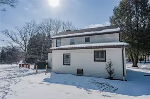 695 E Pike Rd, White Township, PA 15701 - Photo 7