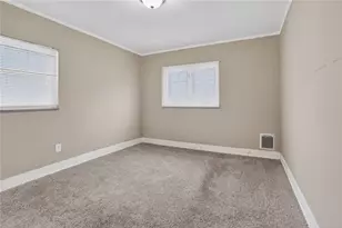 316 Highland Rd, Pittsburgh, PA 15235 - Photo 11