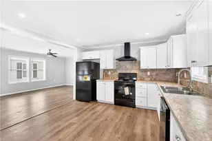 16 Surf Dr, Forward Township, PA 15020 - Photo 3