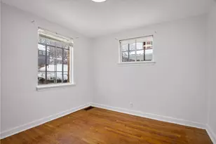 822 Harden Dr, Ross Twp, PA 15229 - Photo 9