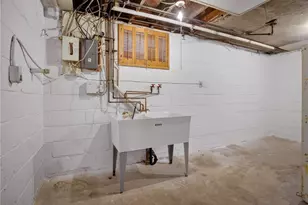 822 Harden Dr, Ross Twp, PA 15229 - Photo 23