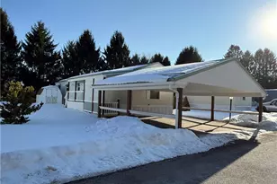 316 Seabrook Dr, White Township, PA 15701 - Photo 1