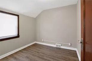 4036 Greensburg Pike, Pittsburgh, PA 15221 - Photo 7