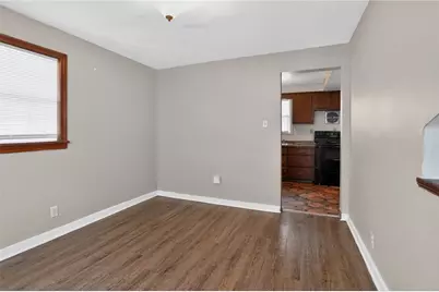 4036 Greensburg Pike, Pittsburgh, PA 15221 - Photo 17