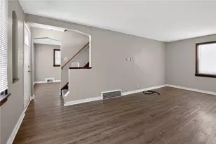 4036 Greensburg Pike, Pittsburgh, PA 15221 - Photo 11