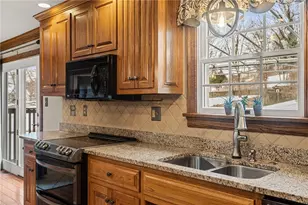 4935 Field Acres Dr, Hampton, PA 15044 - Photo 13