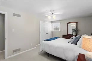 4935 Field Acres Dr, Hampton, PA 15044 - Photo 39