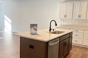 117 Hemingway Ln, Coraopolis, PA 15108 - Photo 9