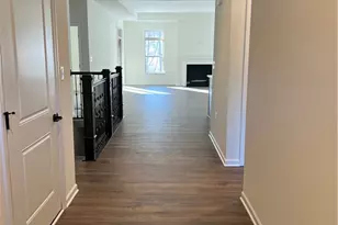 117 Hemingway Ln, Coraopolis, PA 15108 - Photo 3