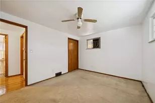 7867 Mark Dr, Pittsburgh, PA 15147 - Photo 19