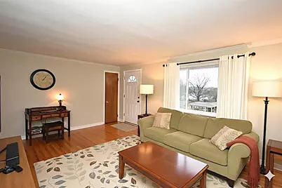 575 Somerville Drive, Scott Township, PA 15243 - Photo 7