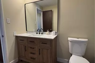 207 Parkwood Dr, Cranberry Township, PA 16066 - Photo 23