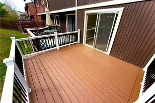 207 Parkwood Dr, Cranberry Township, PA 16066 - Photo 7