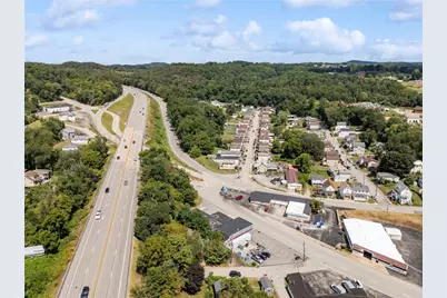 952 W Pittsburgh Street, Hempfield Township, PA 15601 - Photo 13