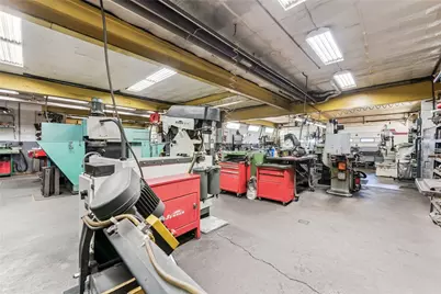 952 W Pittsburgh Street, Hempfield Township, PA 15601 - Photo 7