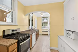 427 E Pittsburgh St, Greensburg, PA 15601 - Photo 11