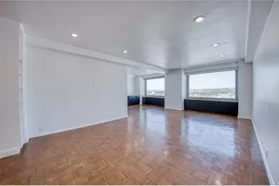 320 Fort Duquesne Blvd #18F, Pittsburgh, PA 15222 - Photo 7