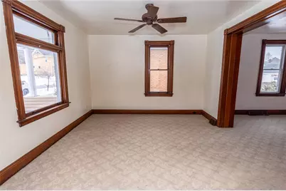 1206 Sycamore St, Connellsville, PA 15425 - Photo 9