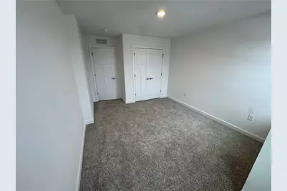 307 Champions Way, Chartiers City, PA 15071 - Photo 13