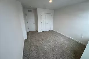 307 Champions Wy, Chartiers City, PA 15071 - Photo 13