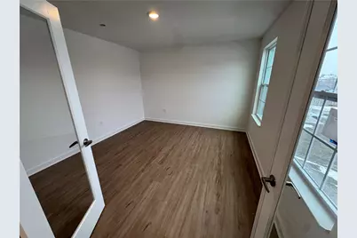 307 Champions Way, Chartiers City, PA 15071 - Photo 7