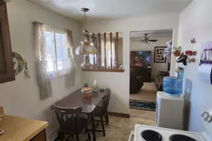 307 Mahoney Ave, Ellwood City, PA 16117 - Photo 13