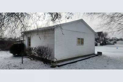 307 Mahoney Avenue, Ellwood City, PA 16117 - Photo 5