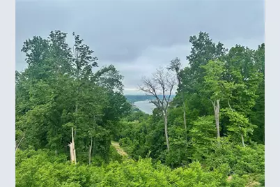 162 River Ridge Dr, Moon/Crescent Twp, PA 15108 - Photo 3
