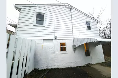 303 Lentz Street, Jeannette, PA 15644 - Photo 3