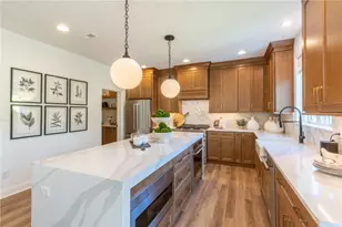 5006 Azalea Dr, McDonald, PA 15057 - Photo 7