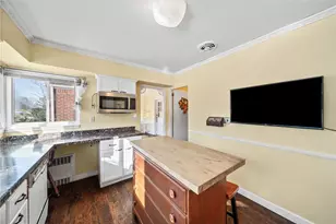 1111 Firwood Dr, Pittsburgh, PA 15243 - Photo 13